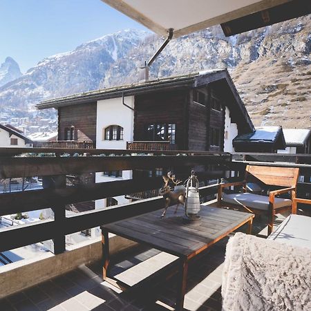 Stylish Home With Matterhorn View In The Center Церматт Экстерьер фото