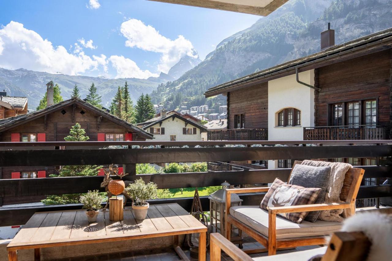 Stylish Home With Matterhorn View In The Center Церматт Экстерьер фото